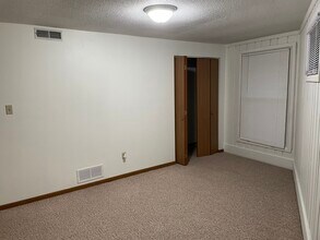 800 Village Dr, Unit 1 in Glen Carbon, IL - Building Photo - Building Photo