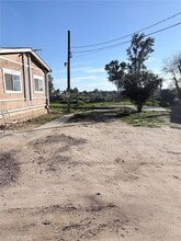 22821 Deprad St in Perris, CA - Building Photo - Building Photo