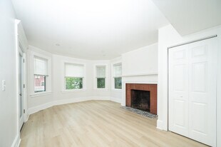 122 Elmgrove Ave in Providence, RI - Building Photo