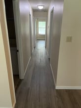 5048 Easy St in Tallahassee, FL - Building Photo - Building Photo