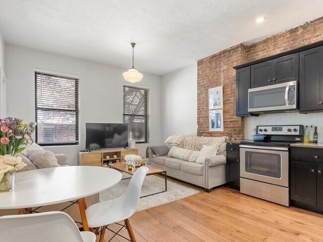 26 E Springfield St in Boston, MA - Building Photo - Building Photo