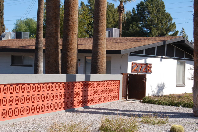 Sunshine Apartments in Phoenix, AZ - Building Photo - Other