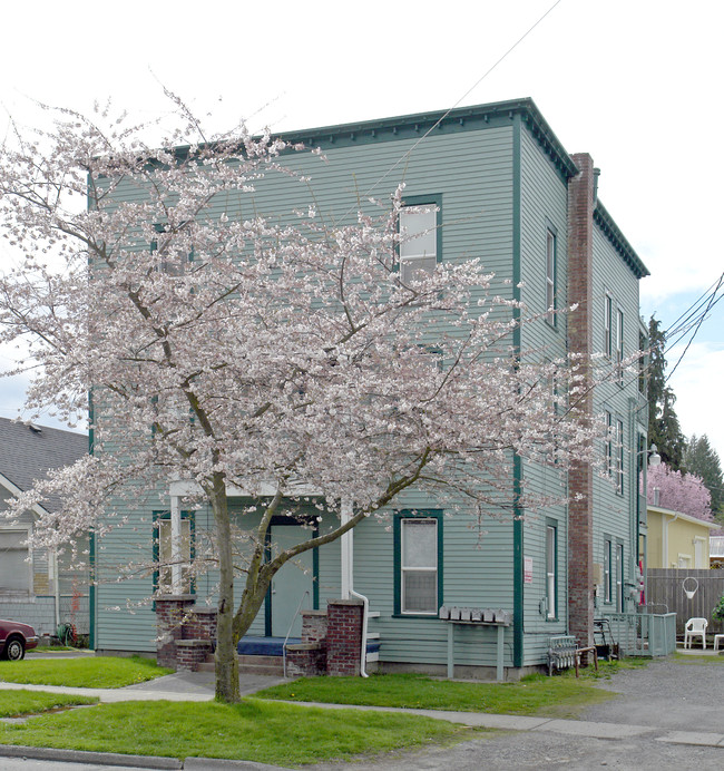 4010 S Thompson Ave in Tacoma, WA - Building Photo - Building Photo