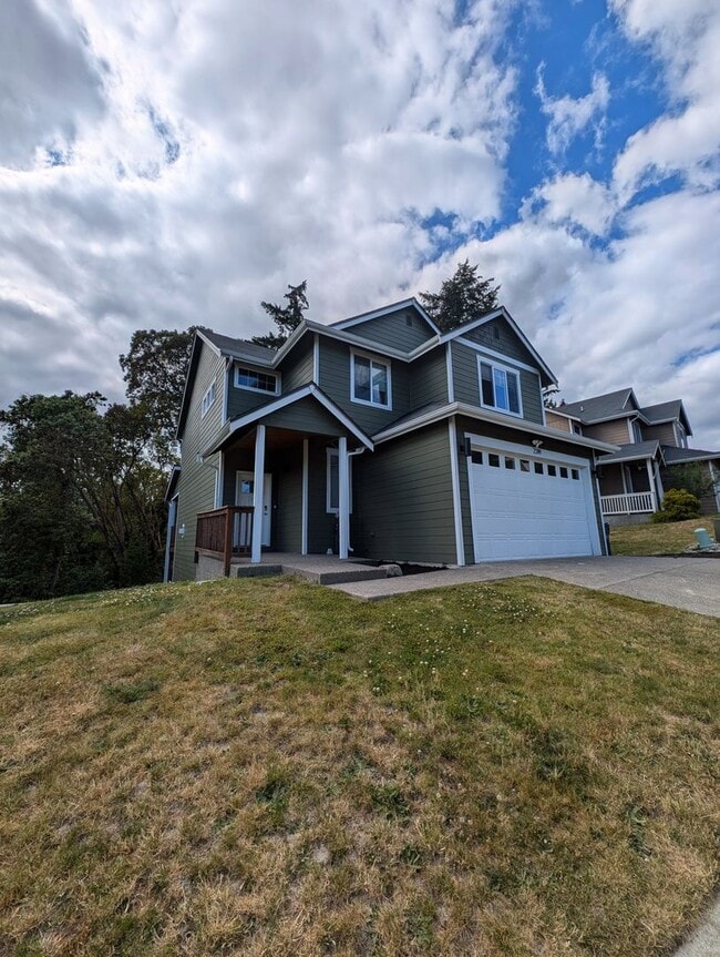 2319 Seringa Ave