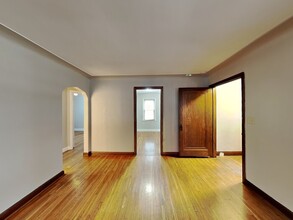 5022 49th Ave N in Minneapolis, MN - Building Photo - Building Photo