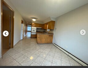 5504 W 63rd Pl in Chicago, IL - Building Photo - Building Photo