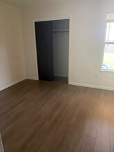 1905 Roth Ct in Turlock, CA - Foto de edificio - Building Photo