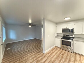 177 E Helm Ave in South Salt Lake, UT - Building Photo - Building Photo