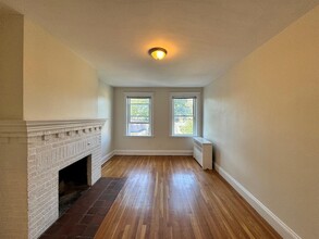 30 Langdon St, Unit 6 in Cambridge, MA - Building Photo - Building Photo