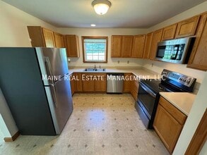 32 Emerson Mill Rd in Hampden, ME - Building Photo - Building Photo