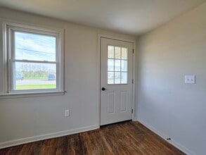 2620 Creek Hill Rd in Leola, PA - Foto de edificio - Building Photo