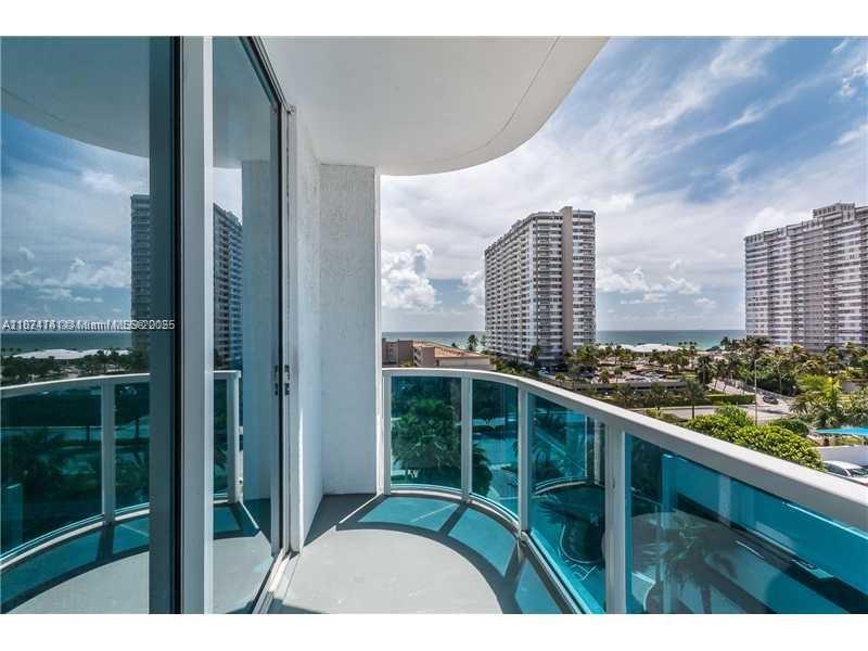 1945 S Ocean Dr, Unit 603 in Hallandale Beach, FL - Foto de edificio