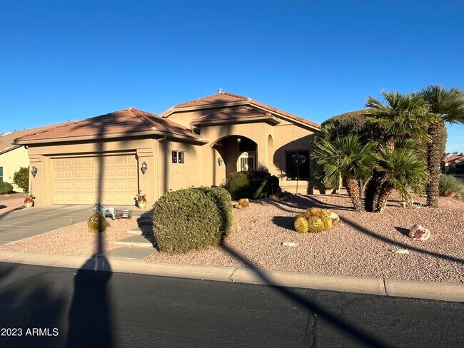 24813 S Briarcrest Dr in Sun Lakes, AZ - Building Photo - Building Photo