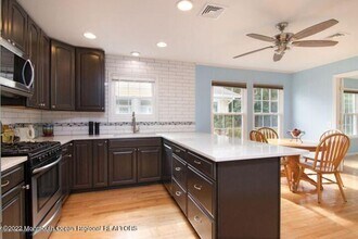 12 Paradise Blvd in Toms River, NJ - Building Photo - Building Photo