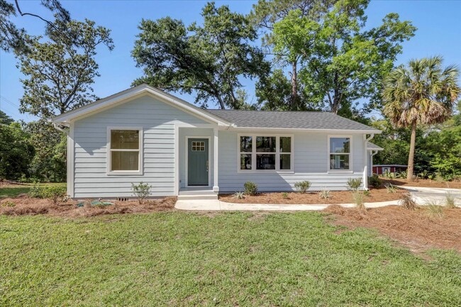 property at 1602 Carruthers St