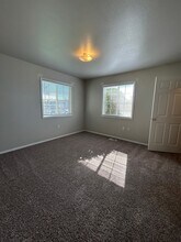 6474 W Lucky Ln, Unit 201 in Boise, ID - Building Photo - Building Photo