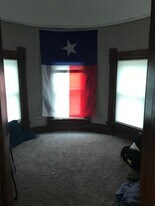 1335 Hill St in Ann Arbor, MI - Building Photo