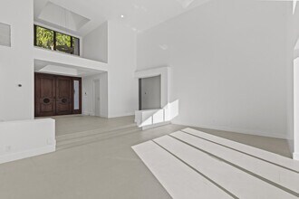 4798 NW 25th Way in Boca Raton, FL - Foto de edificio - Building Photo