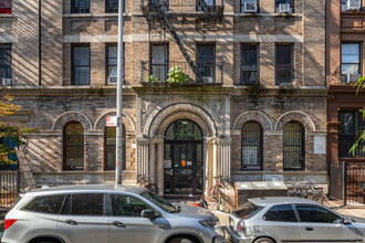 224 W 135th St in New York, NY - Building Photo - Building Photo