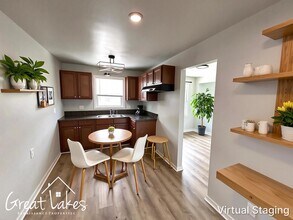 17639 Oakdale St in Roseville, MI - Building Photo - Building Photo