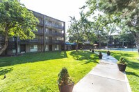 Building Photo - Mosaic Apartamentos in Denver, Colorado