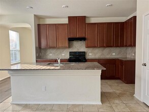 2471 Sunrise Rd in Round Rock, TX - Building Photo - Building Photo