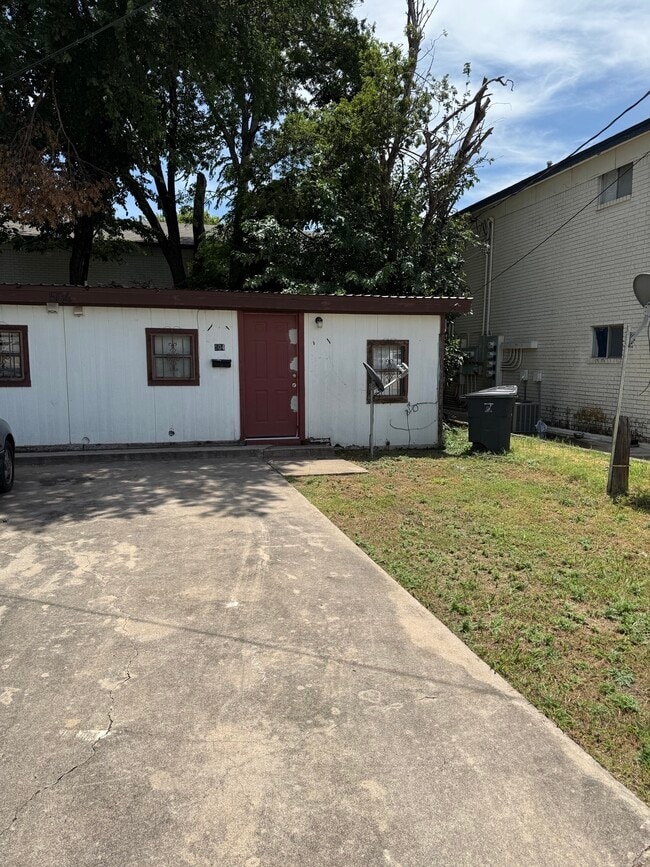 property at 504 Rhode Island St