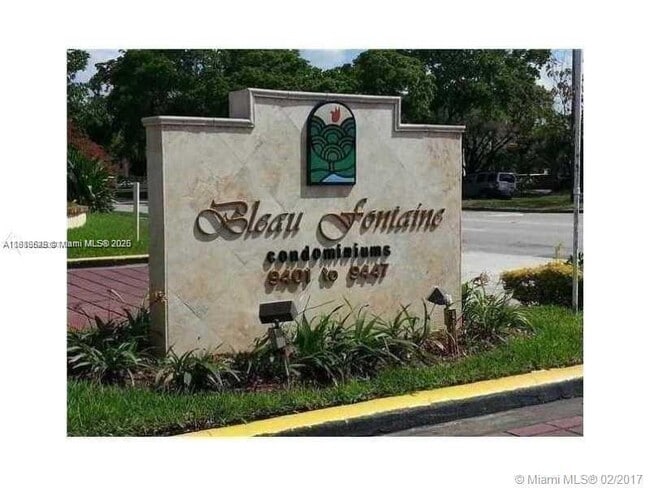 property at 9415 Fontainebleau Blvd