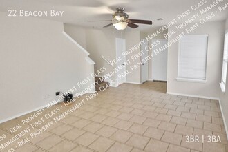 22 Beacon Bay in San Antonio, TX - Building Photo - Building Photo