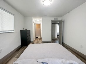 6390 Park St in Hollywood, FL - Building Photo - Building Photo