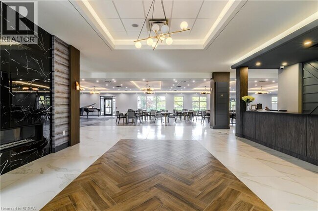 152 N Park St in Brantford, ON - Building Photo - Building Photo