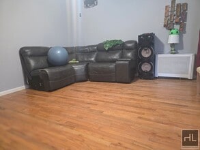 BENZIGER AVENUE, Unit 1 in Staten Island, NY - Building Photo - Building Photo