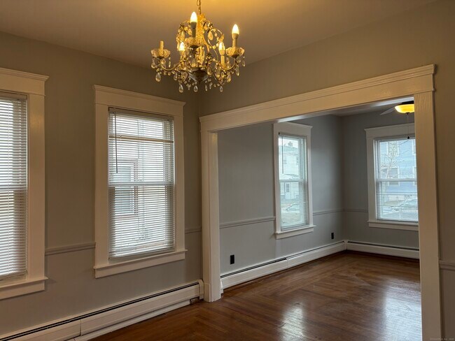 89 Lamson St in West Haven, CT - Building Photo - Building Photo
