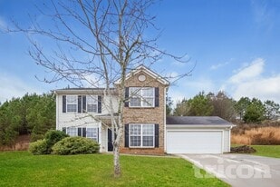 4247 Gray Raptor Ct in Snellville, GA - Building Photo