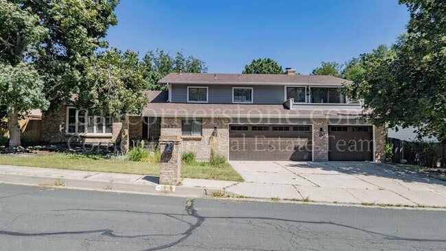 property at 3427 Clubheights Dr