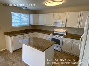 10560 Hyacinth Pl in Highlands Ranch, CO - Building Photo - Building Photo