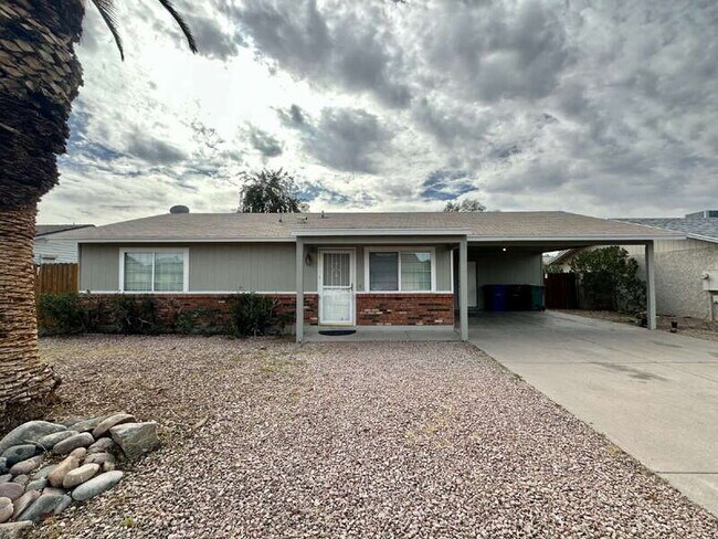 property at 4663 E Covina St