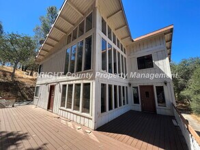 6707 Calf Canyon Hwy in Santa Margarita, CA - Building Photo - Building Photo