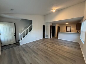 5141-5143-5143 Louisville Ct in Columbia, MO - Building Photo - Building Photo