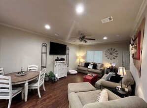 98 Forest Dr Loop in College Station, TX - Building Photo - Building Photo