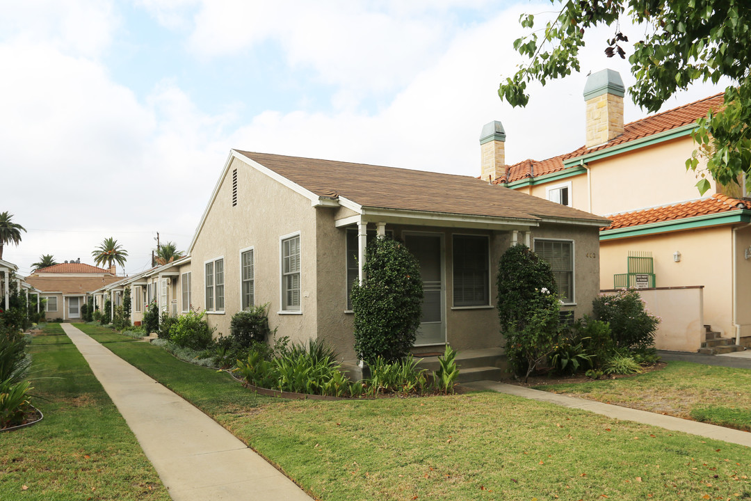 442 W Stocker St in Glendale, CA - Building Photo