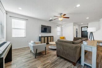 1902 Tasmanian Tiger Trace in Austin, TX - Building Photo - Building Photo