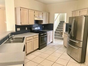 1012 Black Locust Drive West in Pflugerville, TX - Building Photo - Building Photo