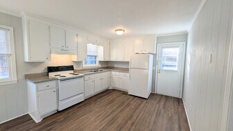 904 Clearwater Dr in Sanford, NC - Building Photo