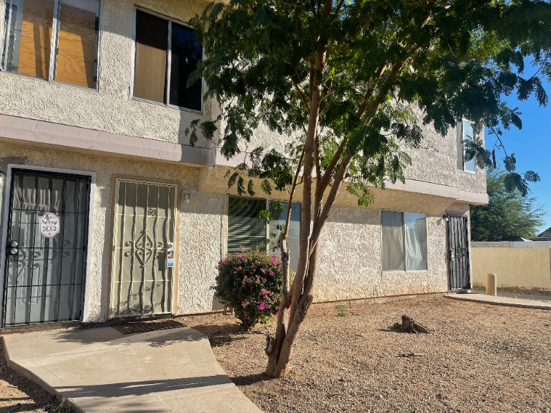 3840 N 43rd Ave, Unit 69 in Phoenix, AZ - Building Photo