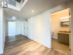 770 Somerset St W in Ottawa, ON - Building Photo - Building Photo