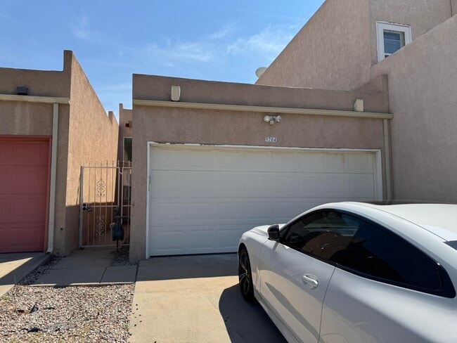property at 9704 Lagrima De Oro Rd NE