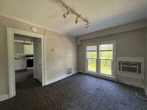 412 Parsons St in Kalamazoo, MI - Building Photo - Building Photo