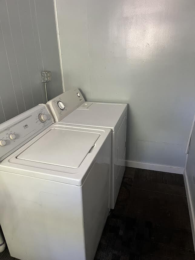 1102 N Elm St in Hutchinson, KS - Building Photo - Building Photo