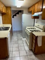 1828 E Ave J 9 in Lancaster, CA - Building Photo